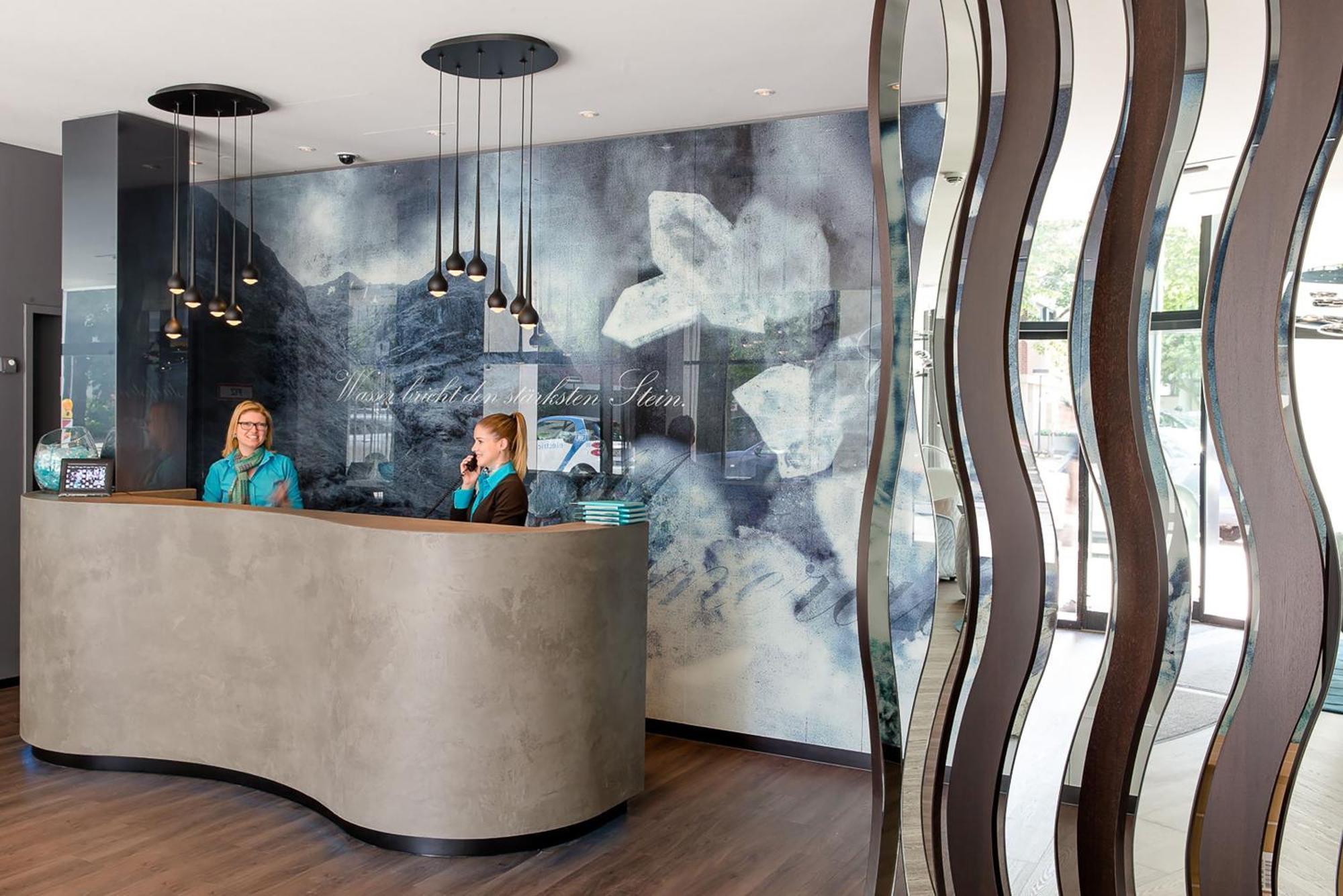 Hotel One Stuttgart-bad Cannstatt 3*